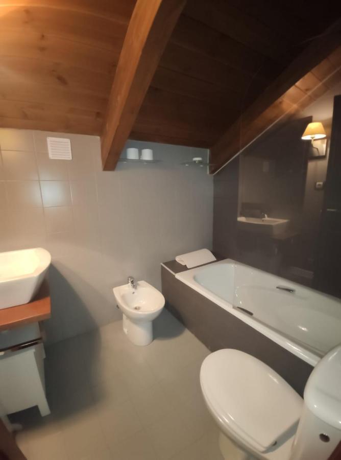 Apartamento Montes De Villanúa Eksteriør bilde