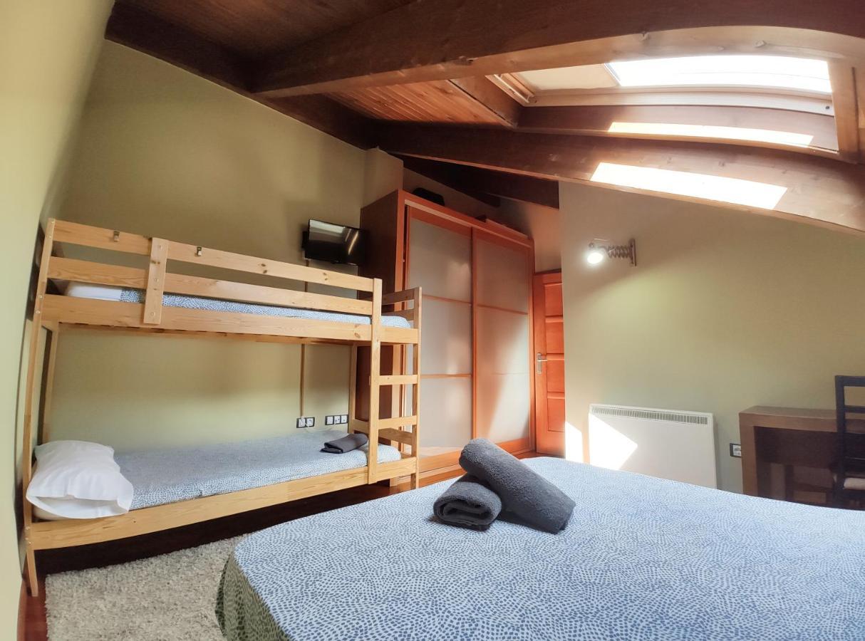 Apartamento Montes De Villanúa Eksteriør bilde
